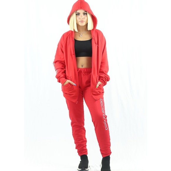 Great Zip Up for Travel, Classes, Work Cover Up - Picture 3 of 3